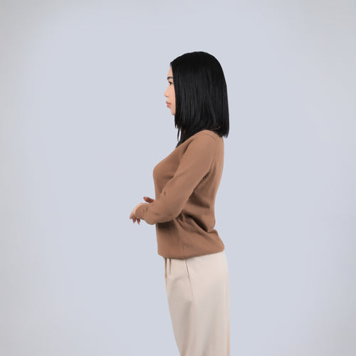 Women's Camel Wool Sweater - Turtleneck