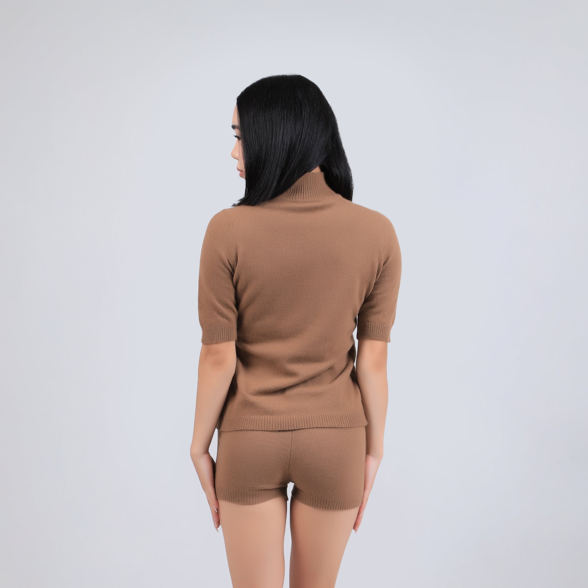 Short-Sleeved Camel Wool Turtleneck Knit Top