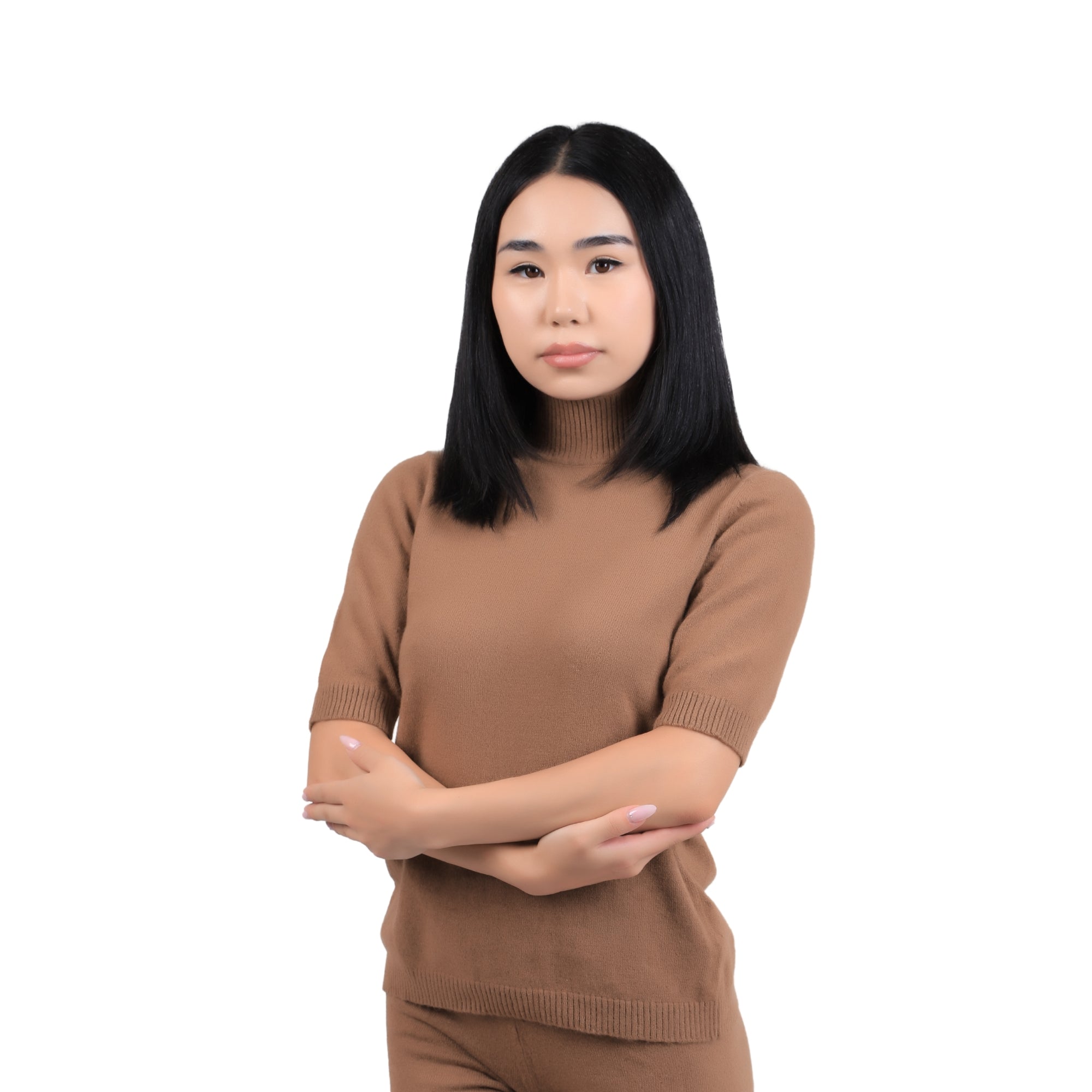 Short-Sleeved Camel Wool Turtleneck Knit Top